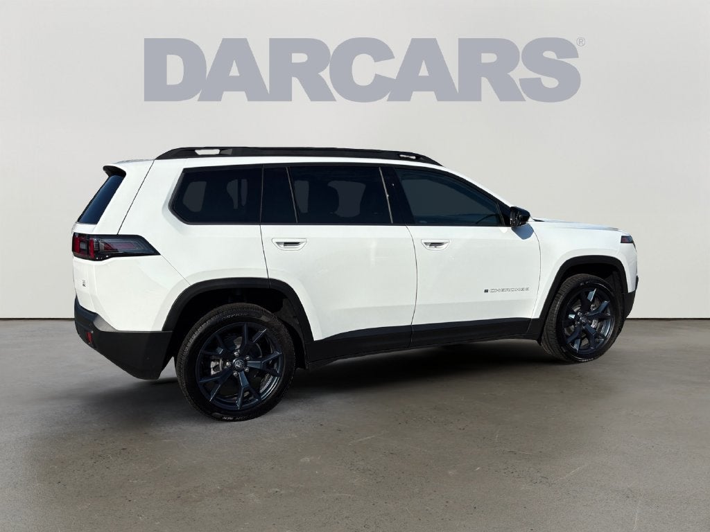 2026 Jeep Cherokee Base