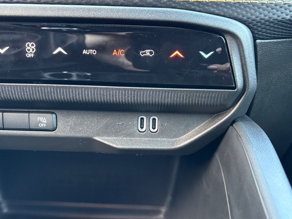 2026 Jeep Cherokee Base