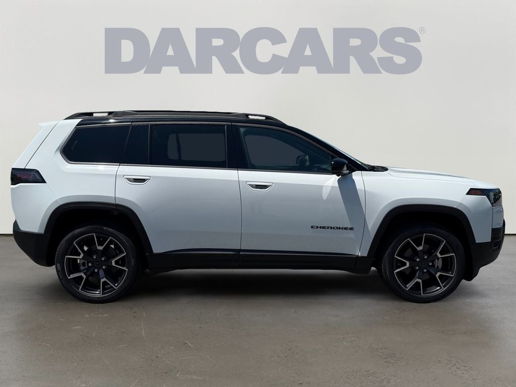 2026 Jeep Cherokee Overland
