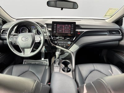 2022 Toyota Camry SE