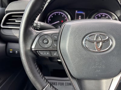 2022 Toyota Camry SE