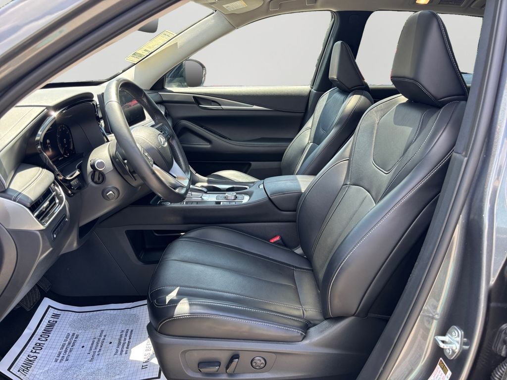 2023 INFINITI QX60 LUXE