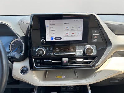 2023 Toyota Highlander Hybrid XLE