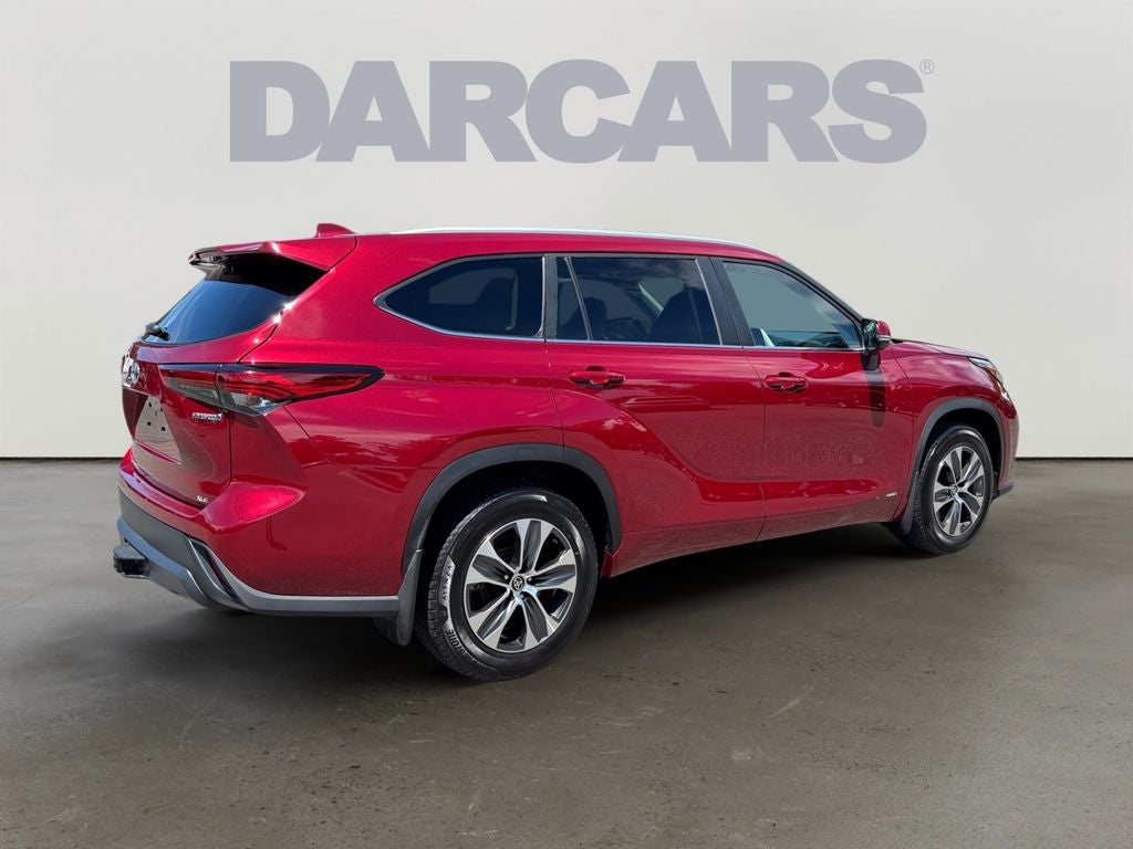 2023 Toyota Highlander Hybrid XLE