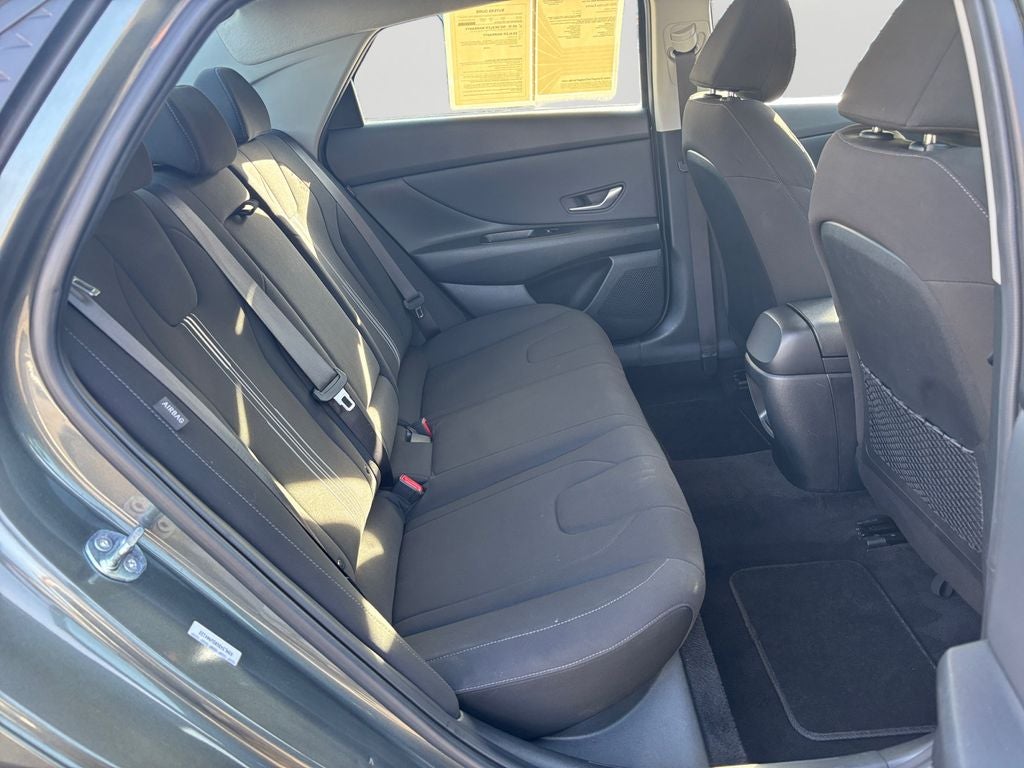 2025 Hyundai Elantra SEL Convenience