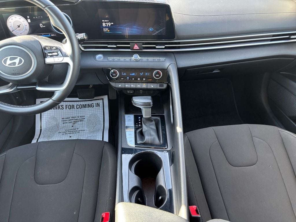 2025 Hyundai Elantra SEL Convenience