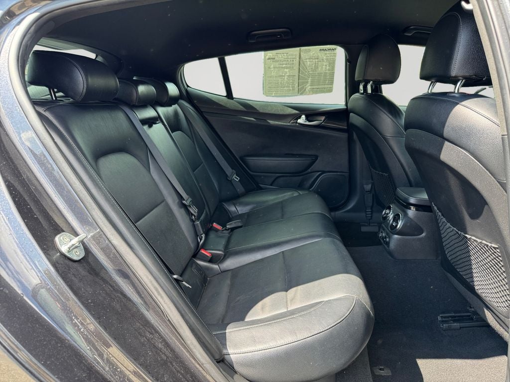 2021 Kia Stinger GT-Line **Very Low Miles! Great Condition!**