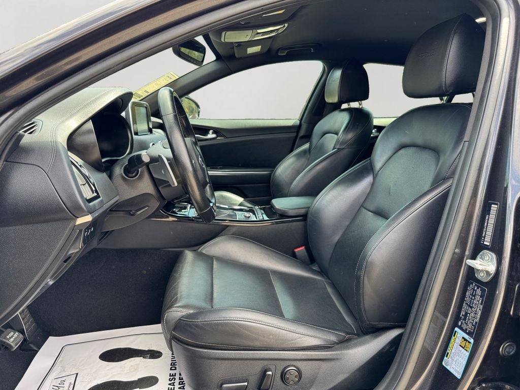 2021 Kia Stinger GT-Line **Very Low Miles! Great Condition!**