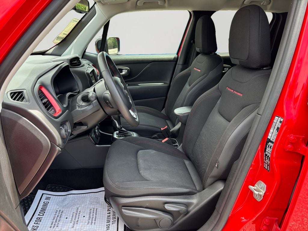 2023 Jeep Renegade Trailhawk