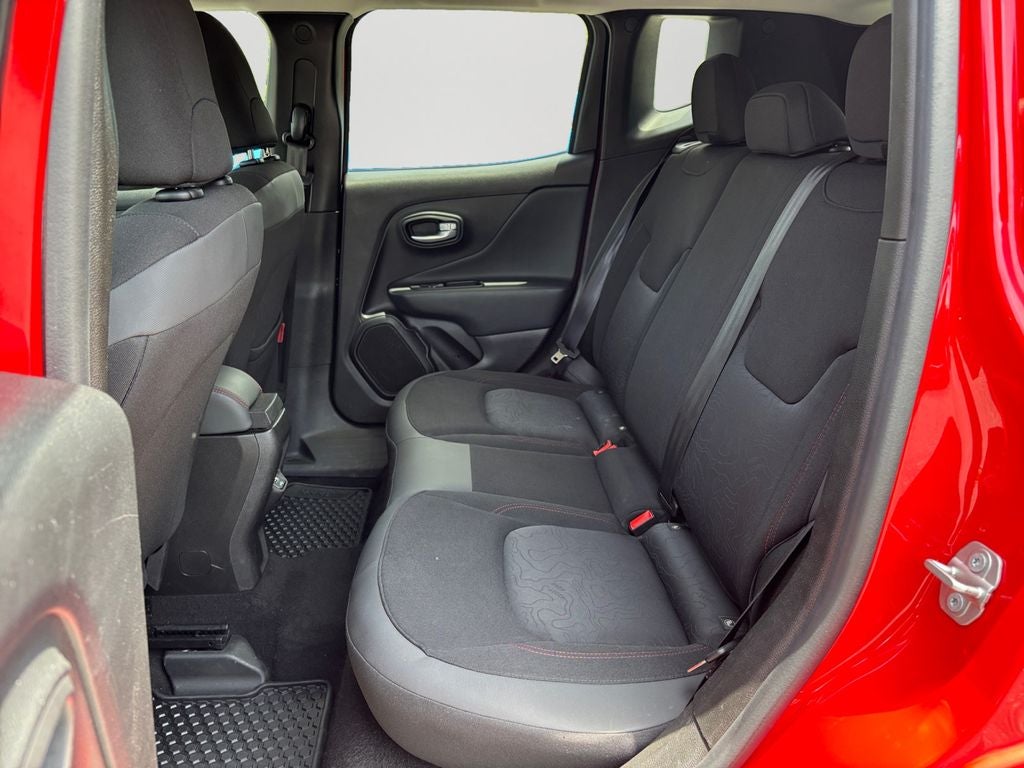 2023 Jeep Renegade Trailhawk