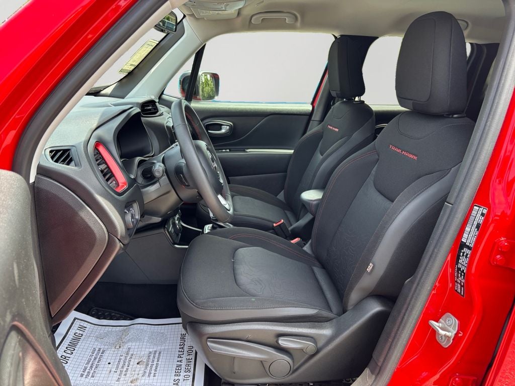 2023 Jeep Renegade Trailhawk