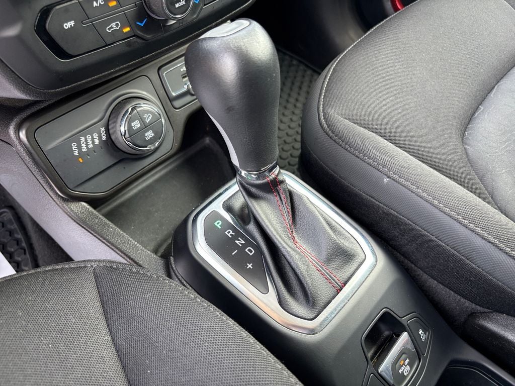 2023 Jeep Renegade Trailhawk