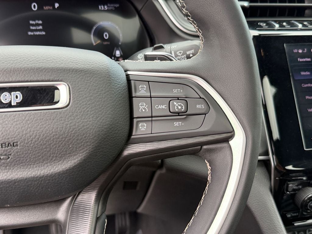 2025 Jeep Grand Cherokee Laredo X