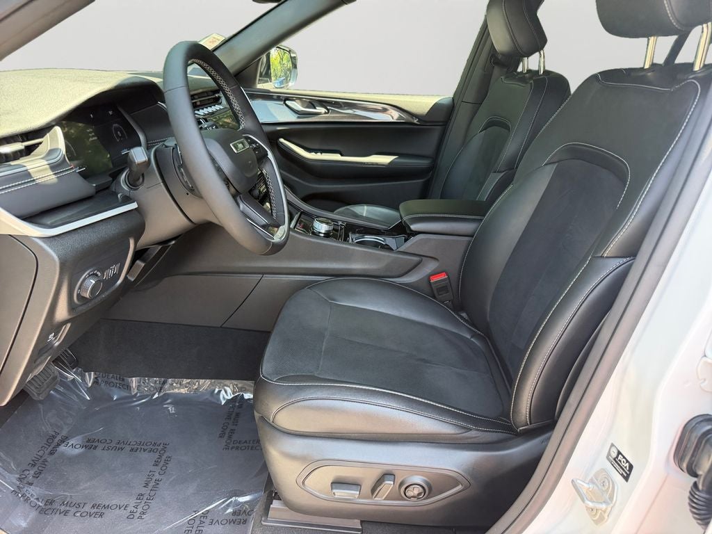 2023 Jeep Grand Cherokee Altitude X