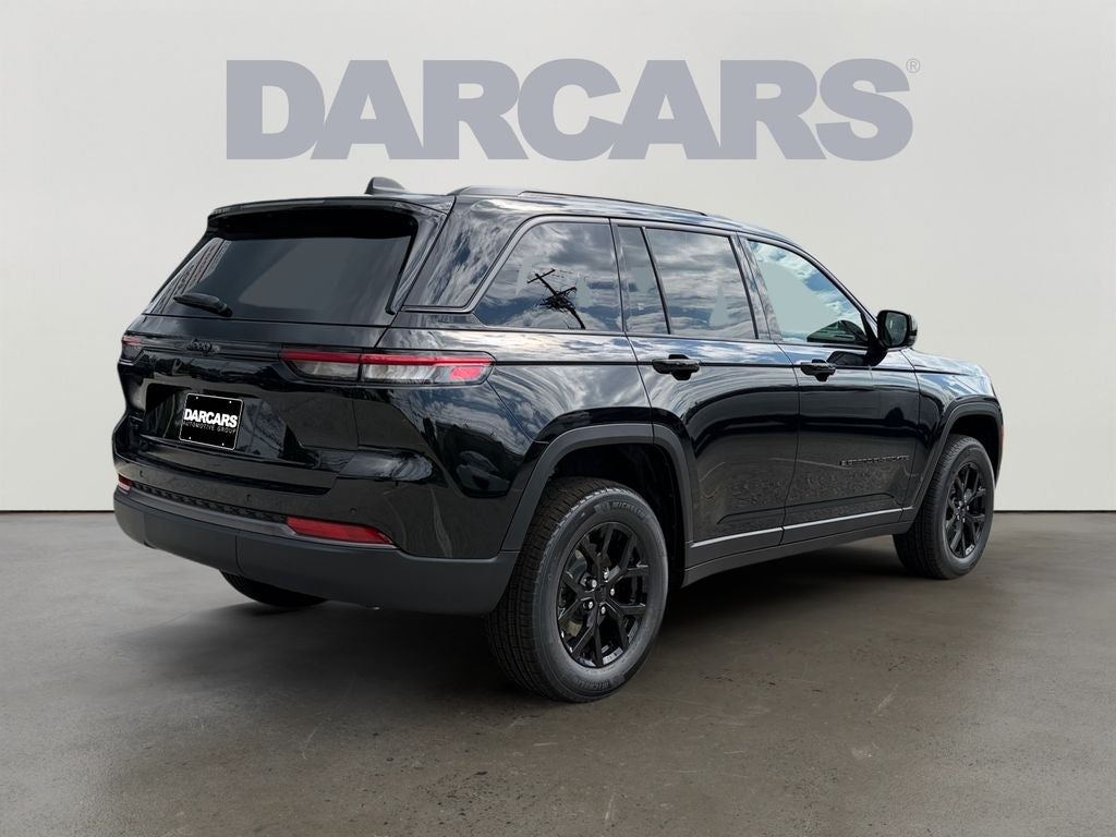 2026 Jeep Grand Cherokee Altitude
