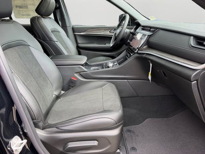 2026 Jeep Grand Cherokee Altitude