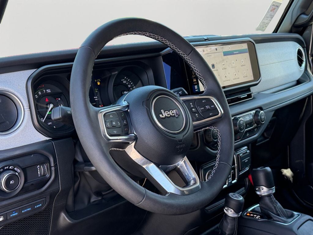 2025 Jeep Wrangler Sahara 4xe