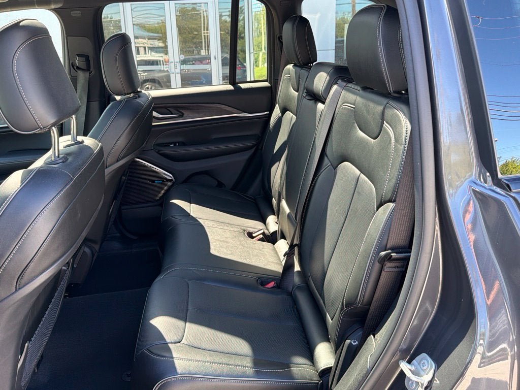 2023 Jeep Grand Cherokee Overland 4xe