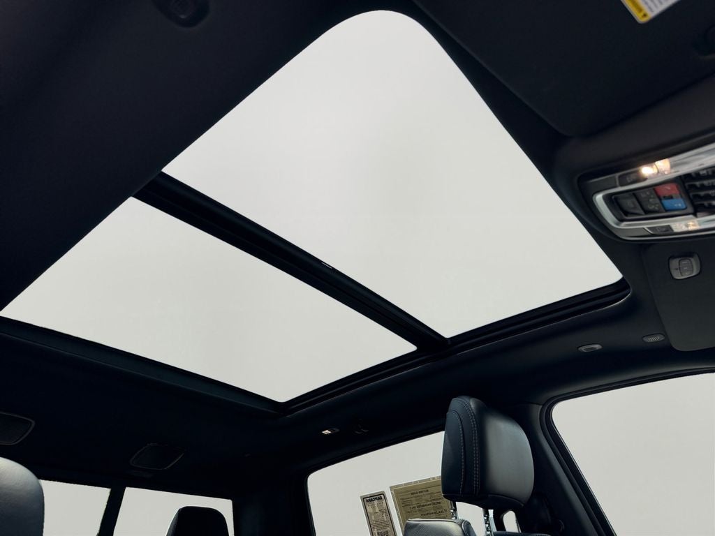 2025 RAM 1500 RHO