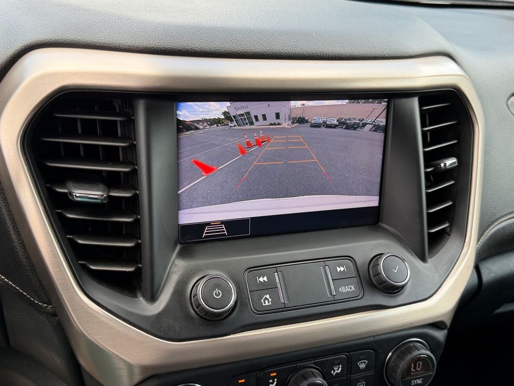 2020 GMC Acadia Denali