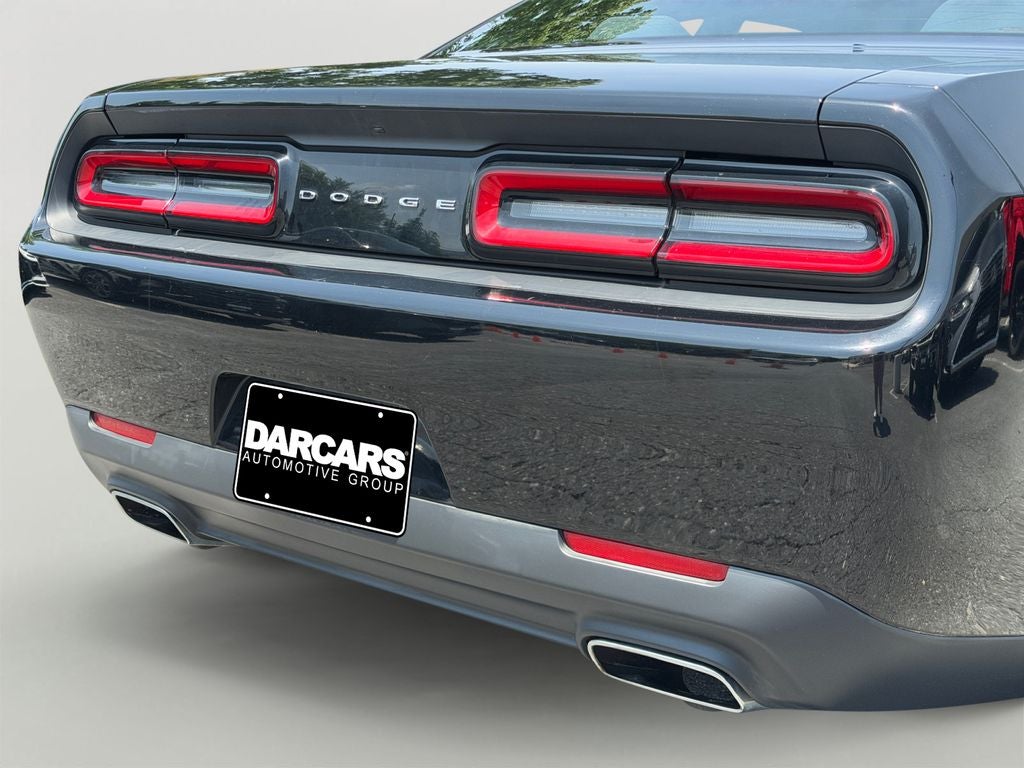 2016 Dodge Challenger SXT