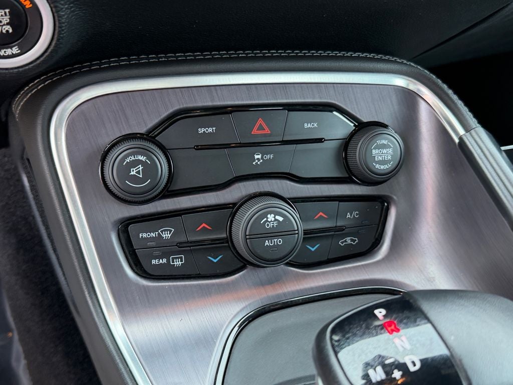 2016 Dodge Challenger SXT