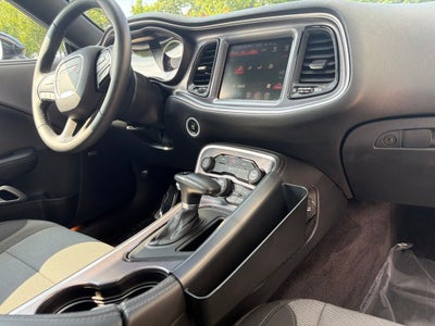 2016 Dodge Challenger SXT