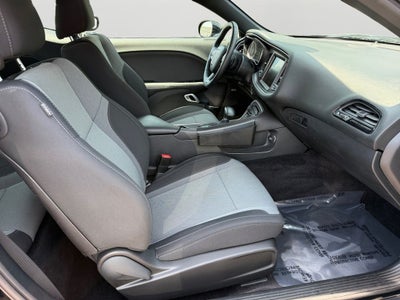2016 Dodge Challenger SXT