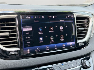 2025 Chrysler Pacifica Select