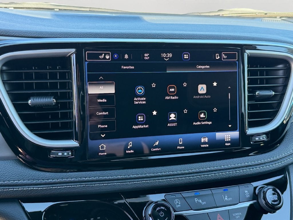 2027 Chrysler Pacifica Select