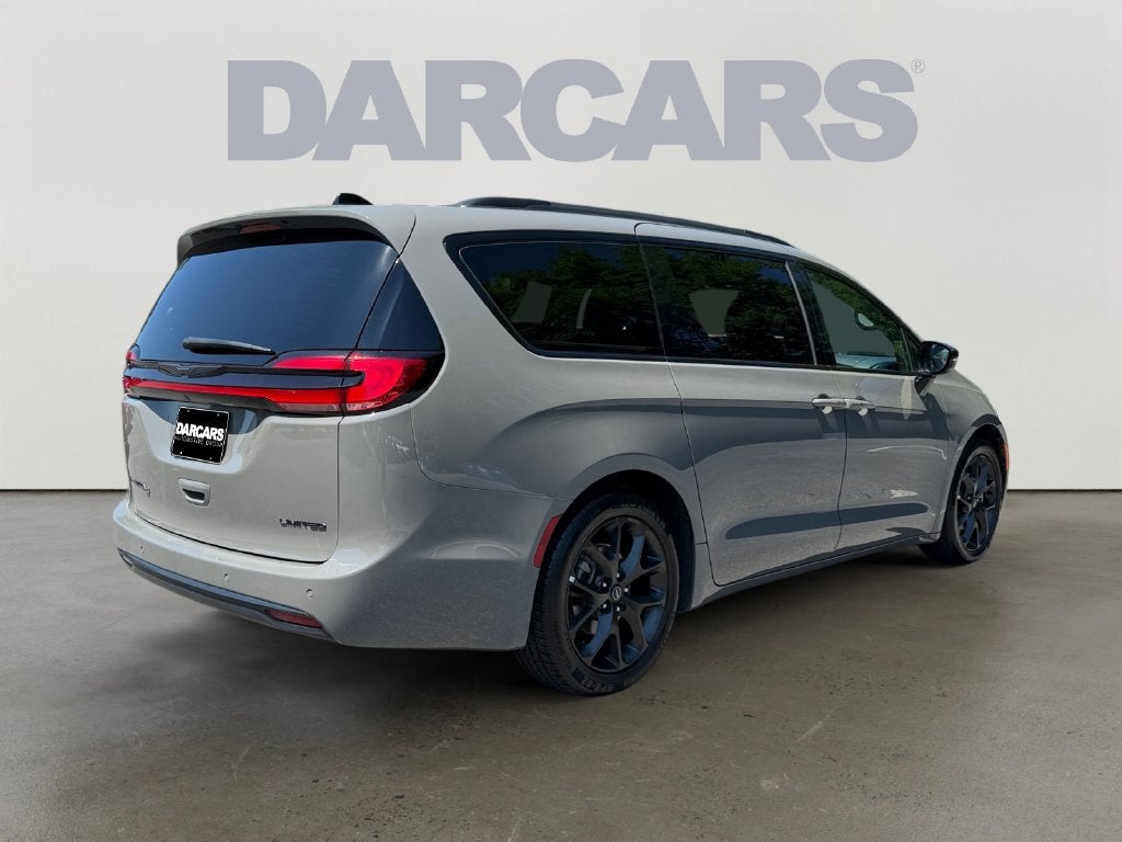 2025 Chrysler Pacifica Limited