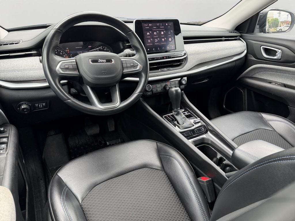 2022 Jeep Compass Latitude w/Convenience Group
