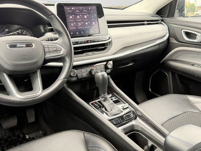 2022 Jeep Compass Latitude w/Convenience Group