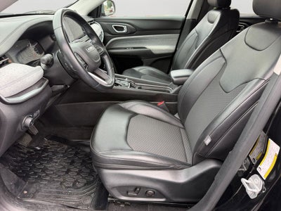 2022 Jeep Compass Latitude w/Convenience Group