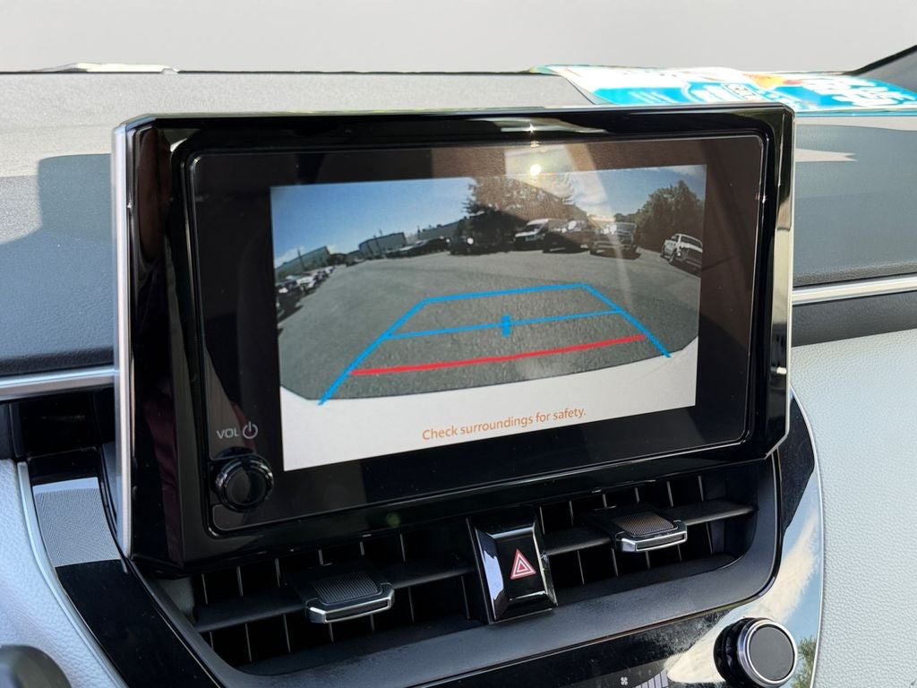 2025 Toyota Corolla Hatchback SE
