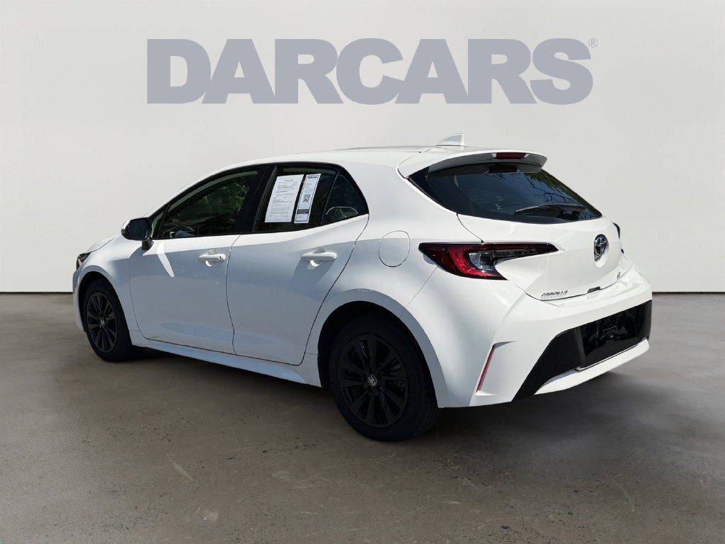 2025 Toyota Corolla Hatchback SE