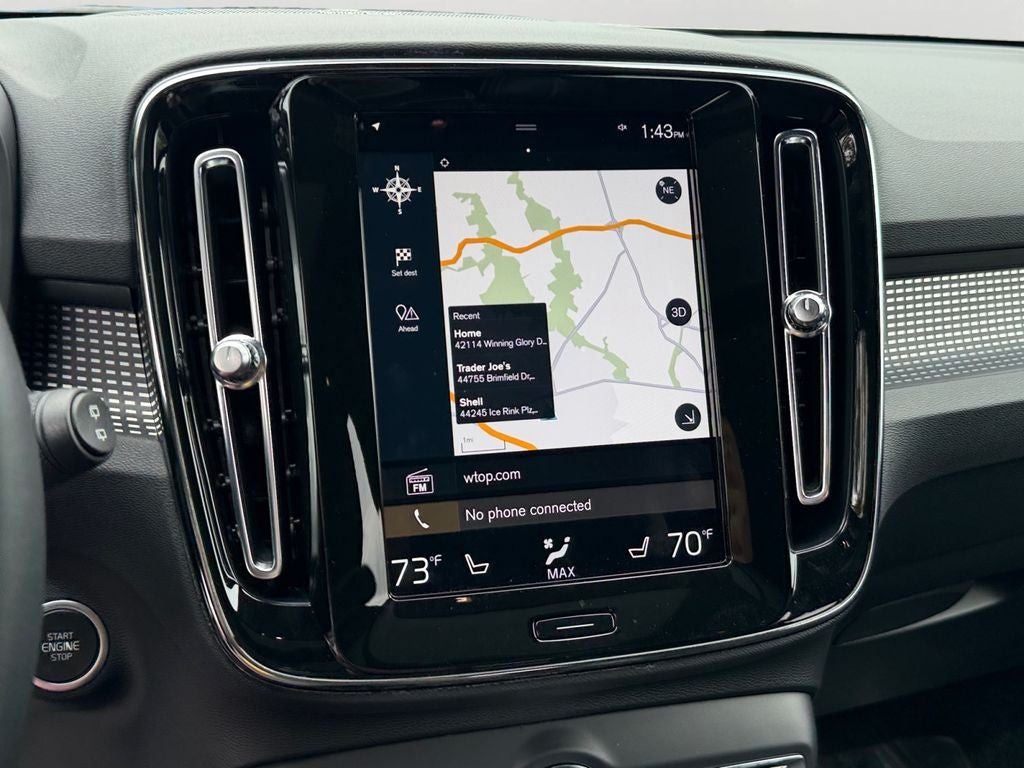 2022 Volvo XC40 R-Design