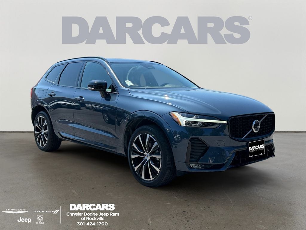 2024 Volvo XC60 B5 Plus Dark Theme