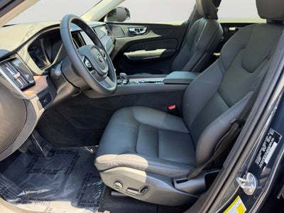 2024 Volvo XC60 B5 Plus Dark Theme