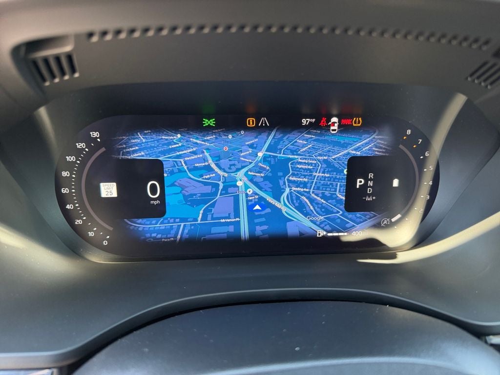 2024 Volvo XC60 B5 Plus Dark Theme