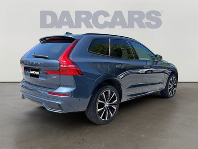 2024 Volvo XC60 B5 Plus Dark Theme