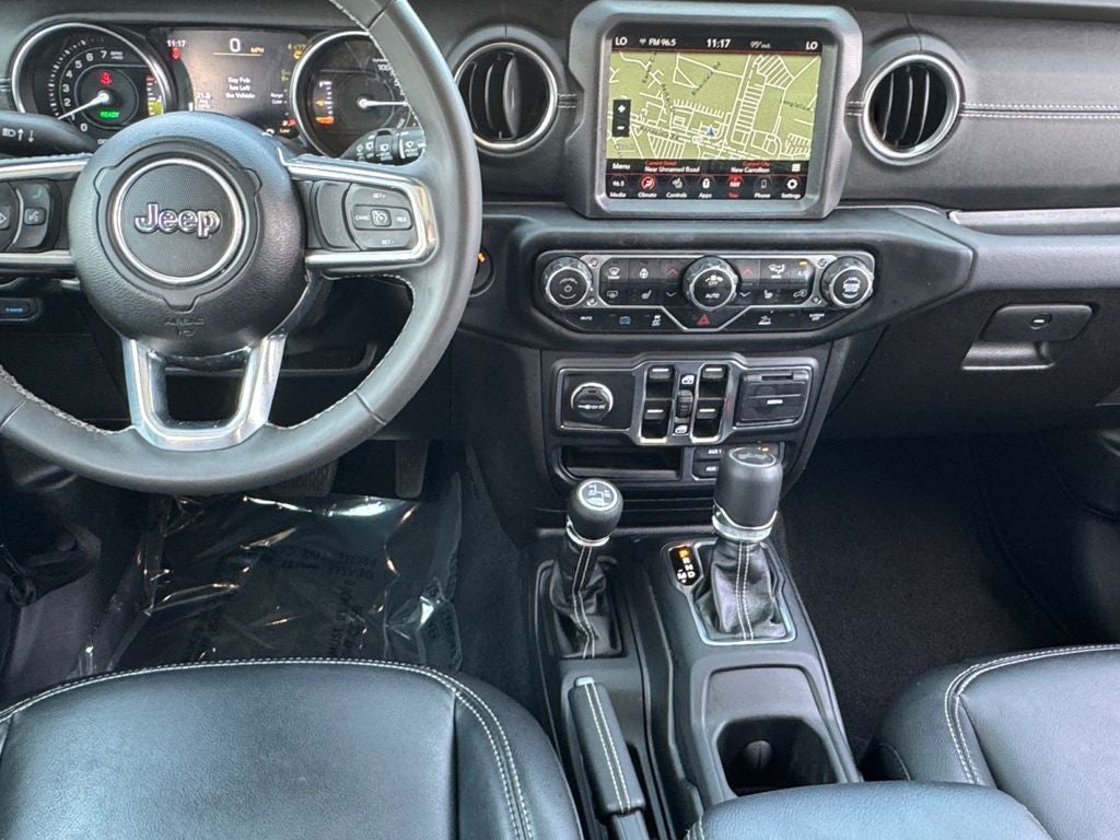 2023 Jeep Wrangler Sahara 4xe w/Navigation