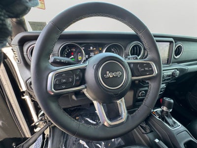 2023 Jeep Wrangler Sahara 4xe w/Navigation
