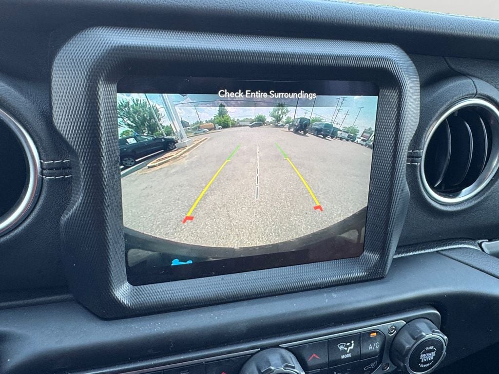 2023 Jeep Wrangler Sahara 4xe w/Navigation