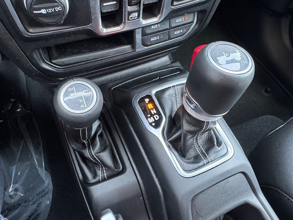 2023 Jeep Wrangler Sahara 4xe w/Navigation
