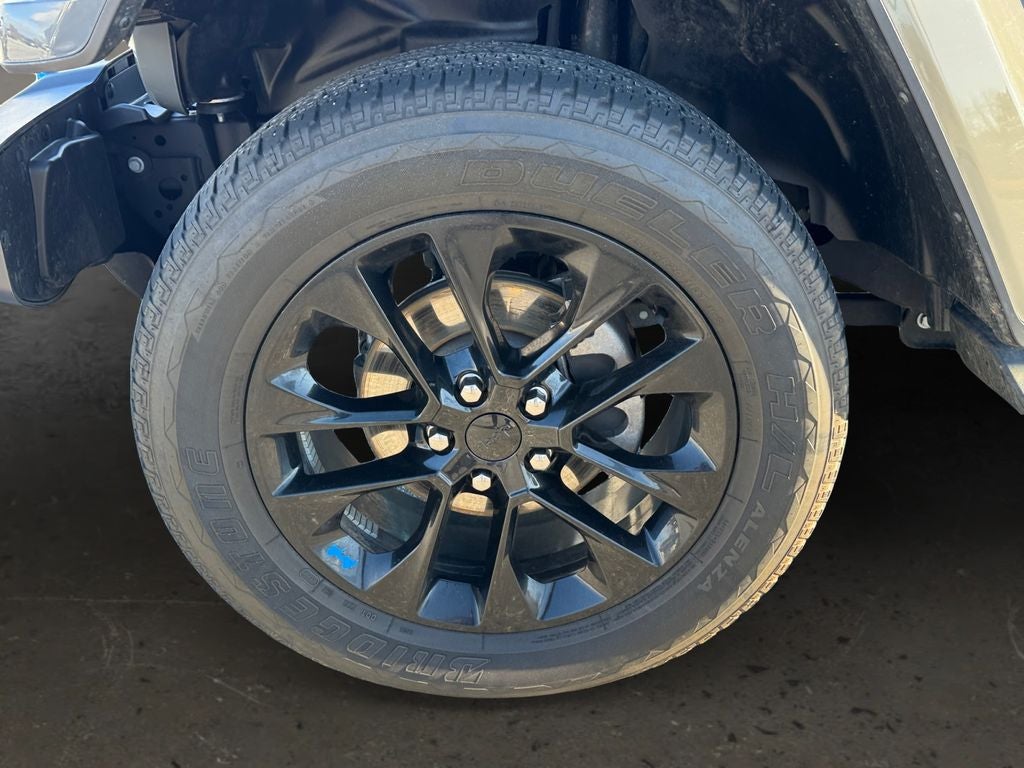 2023 Jeep Wrangler Sahara 4xe w/ Heated Seats