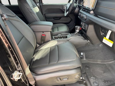 2026 Jeep Wrangler Sahara Sky One-Touch Power Top