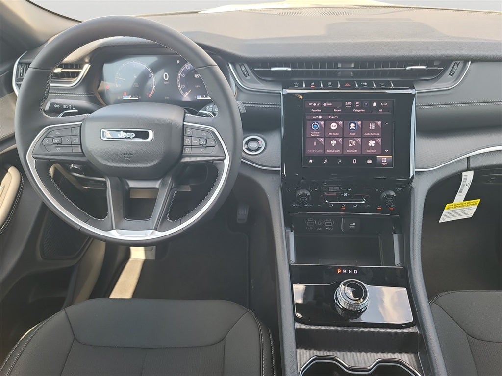 2025 Jeep Grand Cherokee Laredo X