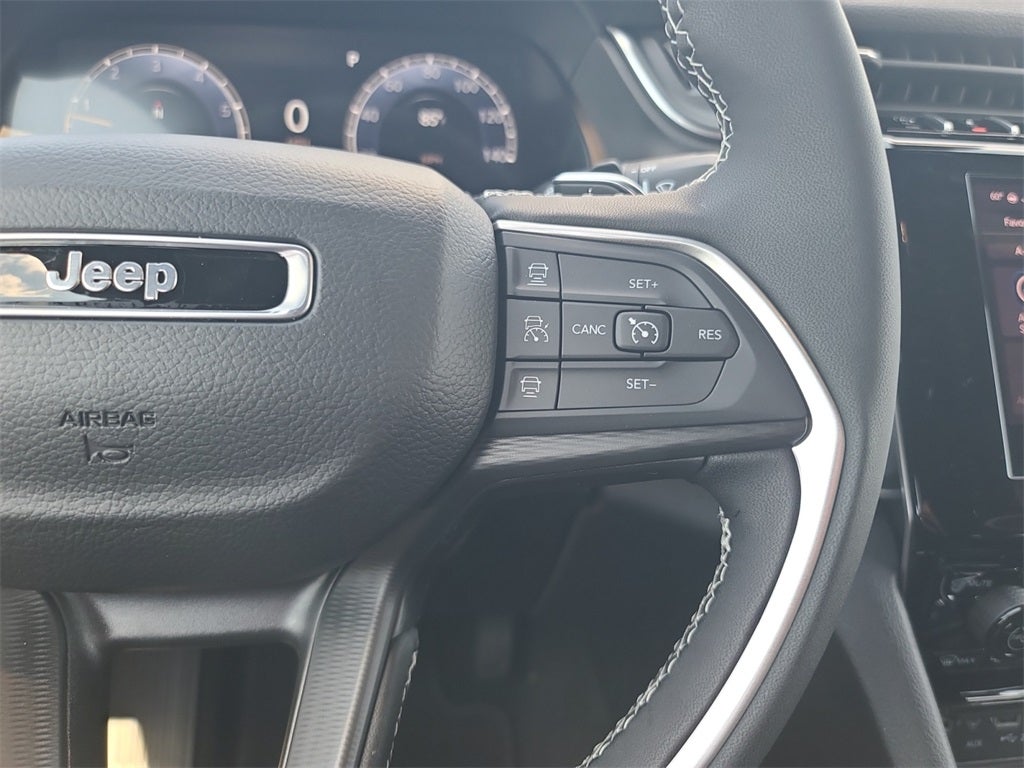 2025 Jeep Grand Cherokee Laredo X