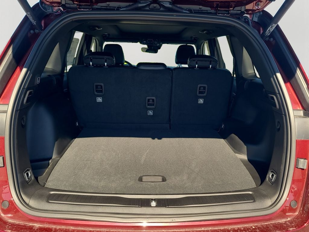 2025 Jeep Grand Cherokee Limited Dual-Pane Panoramic Sunroof